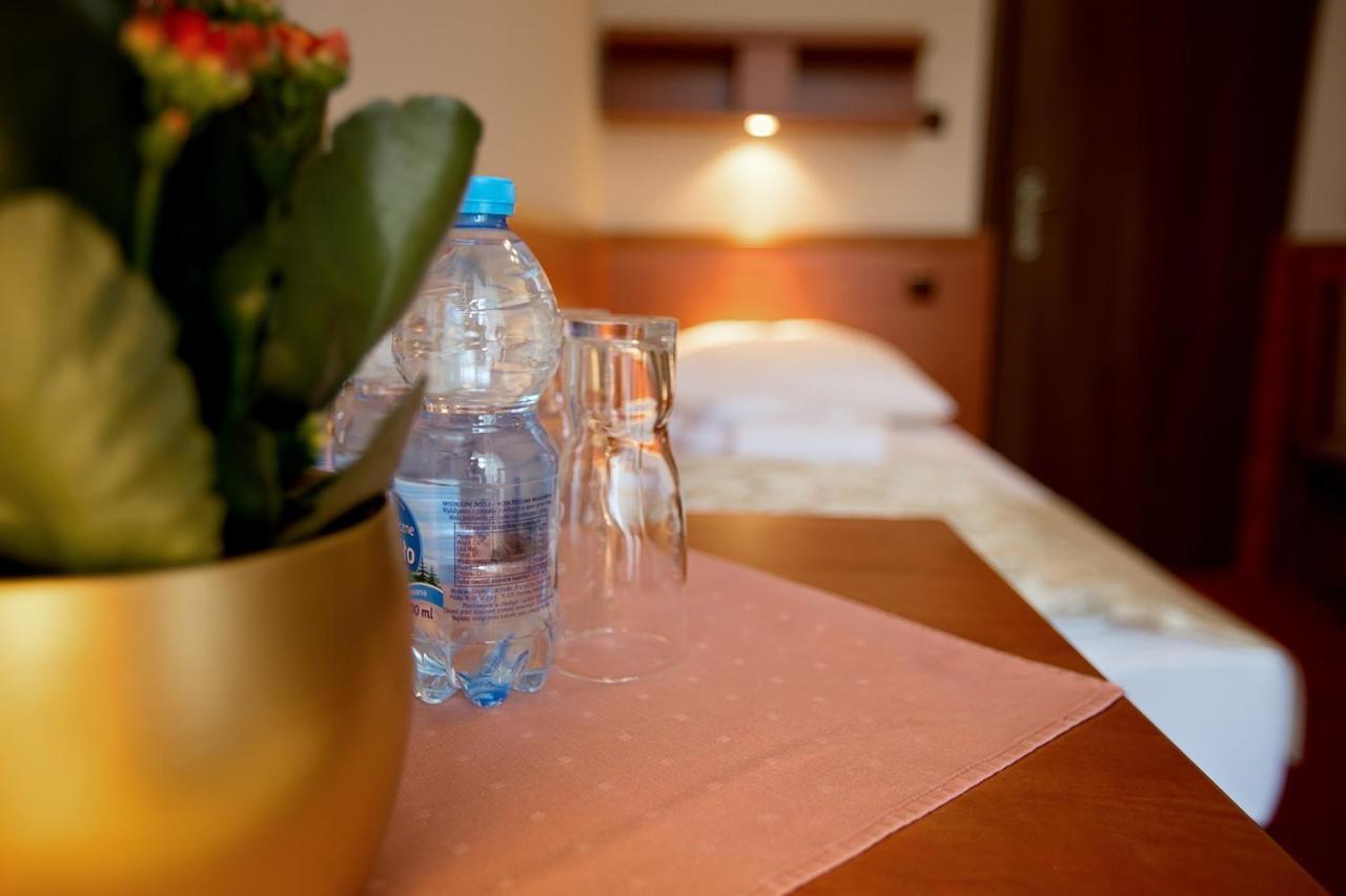 Hotel Zamek Chalupki Eksteriør bilde